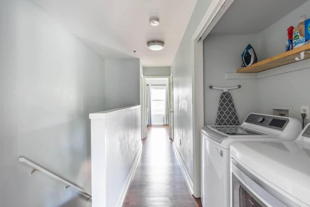 Walk To Broadway Charming Modern Historic Townhome Nashville Exterior foto