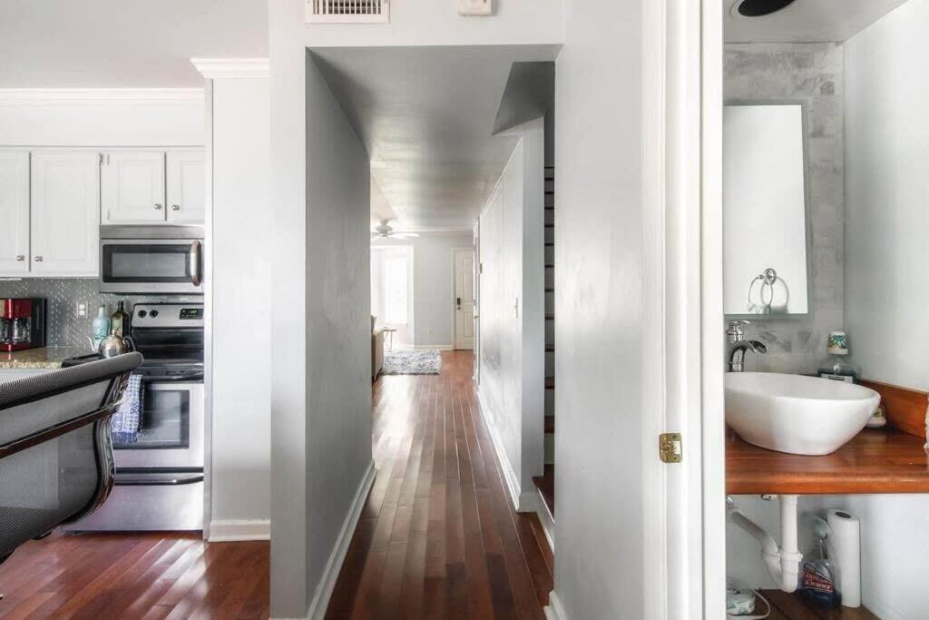 Walk To Broadway Charming Modern Historic Townhome Nashville Exterior foto